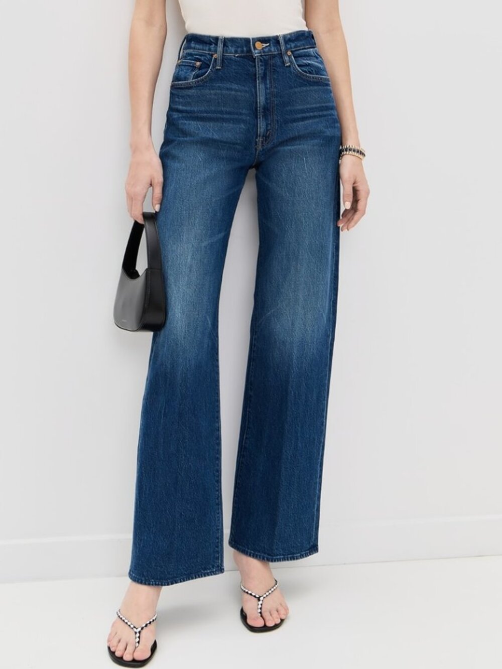 New! MOTHER The Lasso Sneak Jeans